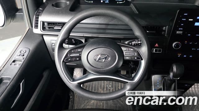 Hyundai Staria 2022 — Şəkil 15/20