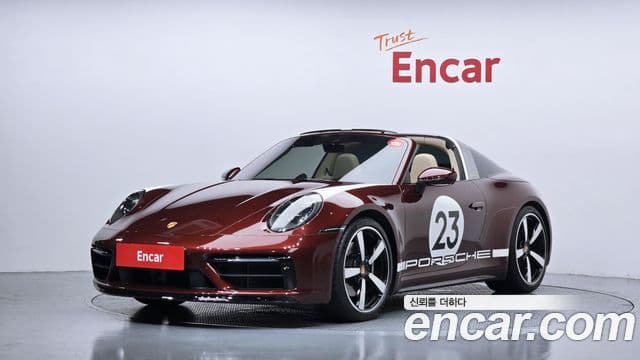 Porsche 911 2021 — ფოტო 1/20