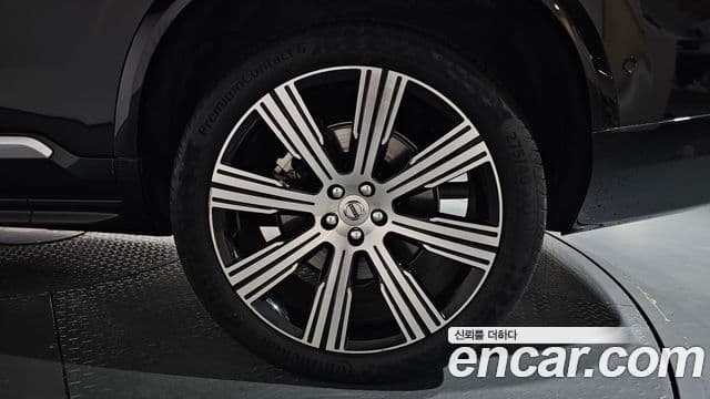 Volvo XC90 2024 — Photo 11/36