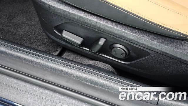 Kia K5 2020 — фото 17 из 20