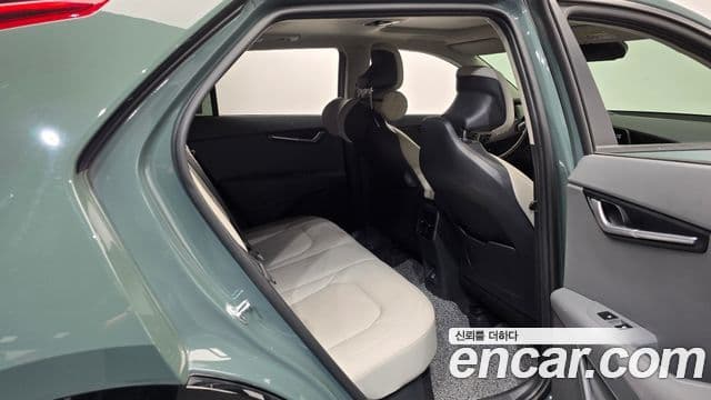 Kia Niro 2022 — фото 11 из 20