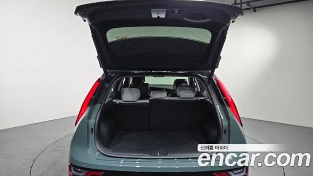 Kia Niro 2022 — фото 18 из 20
