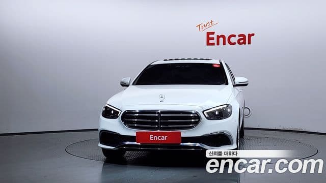 Mercedes-Benz E-Class 2023 — Şəkil 3/20