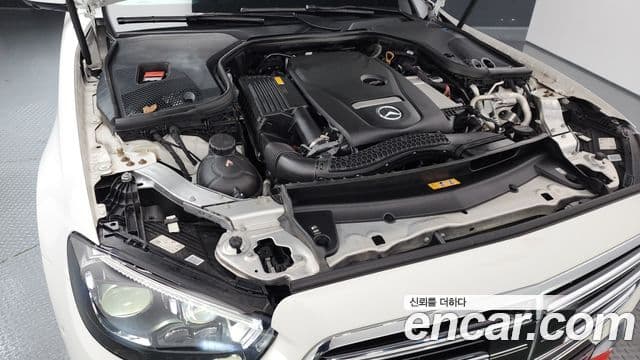 Mercedes-Benz E-Class 2023 — Şəkil 6/20