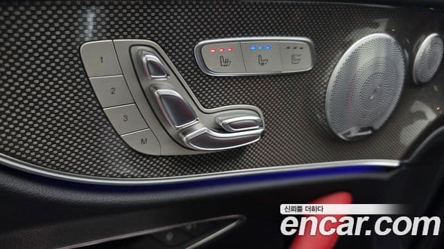 Mercedes-Benz E-Class 2018 — Şəkil 18/20
