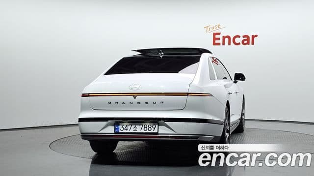 Hyundai Grandeur 2023 — Фото 4/20