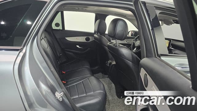 Mercedes-Benz GLC-Class 2018 — Şəkil 11/20