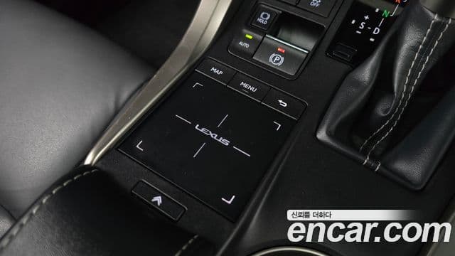 Lexus NX300h 2018 — Фото 20/20