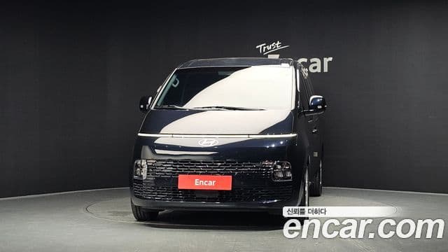 Hyundai Staria 2024 — фото 3 из 20