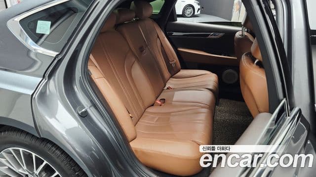 Genesis Electrified G80 2021 — Şəkil 18/20