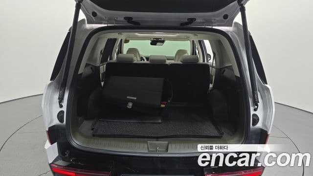 Hyundai Santa Fe 2023 — Şəkil 18/20