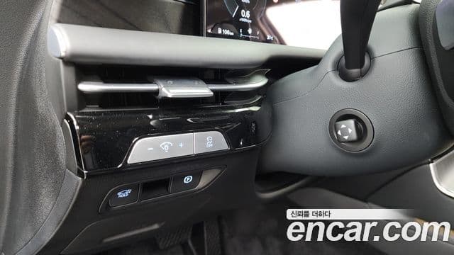 Genesis Electrified G80 2025 — ფოტო 16/20
