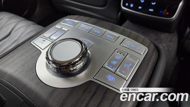 Genesis Electrified G80 2025 — ფოტო 19/20