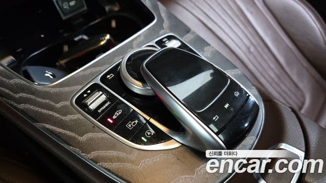 Mercedes-Benz CLS-Class 2019 — ფოტო 15/20