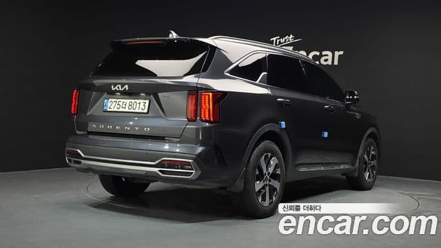 Kia Sorento 2021 — ფოტო 2/20