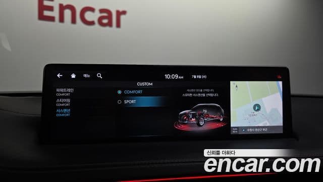Genesis GV70 2021 — ფოტო 32/38