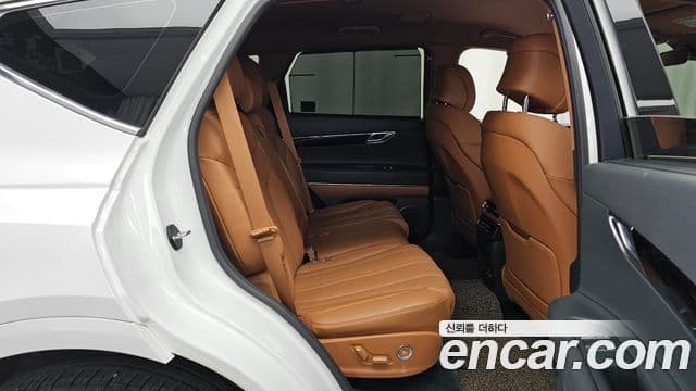 Genesis GV80 2023 — фото 12 из 20
