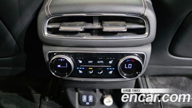 Genesis GV80 2020 — ფოტო 19/20