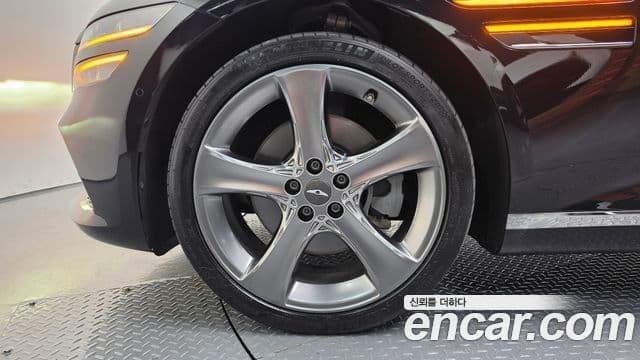 Genesis G80 2020 — Photo 27/34