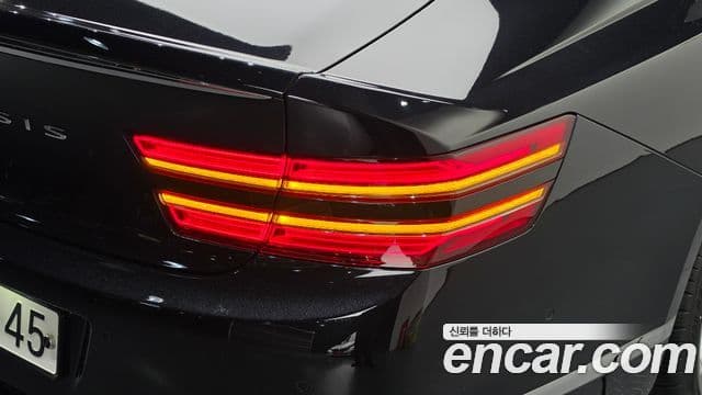 Genesis G80 2020 — Photo 25/34