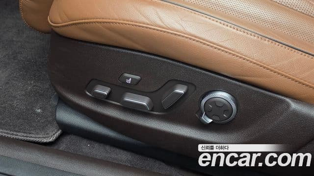 Genesis G80 2020 — Photo 14/34