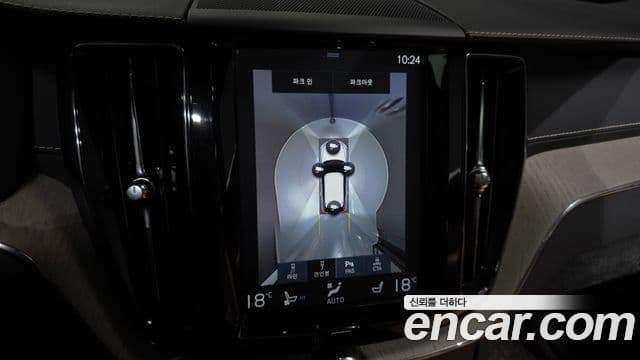 Volvo XC60 2019 — фото 15 из 20