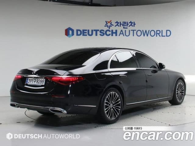 Mercedes-Benz S-Class 2024 — фото 2 из 19