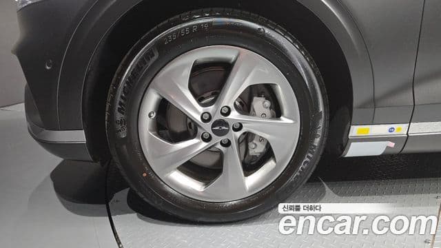 Genesis GV70 2026 — ფოტო 5/20