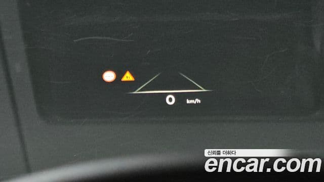 Genesis GV70 2026 — ფოტო 19/20