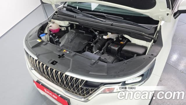 Kia Carnival 2022 — фото 6 из 20