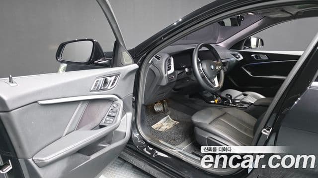 BMW 1 Series 2021 — ფოტო 10/20