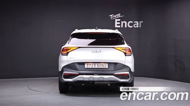 Kia Sportage 2022 — ფოტო 4/20