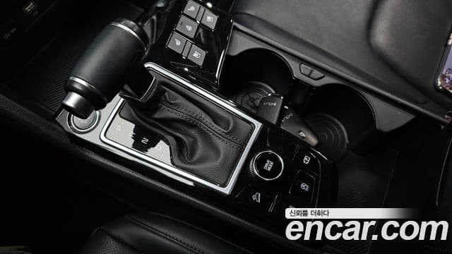 Kia Sportage 2022 — ფოტო 9/20