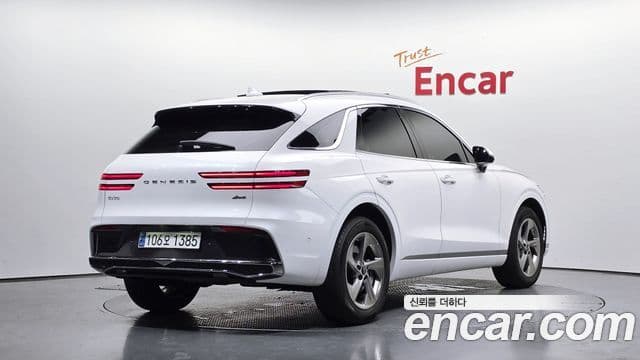 Genesis GV70 2024 — Şəkil 1/20