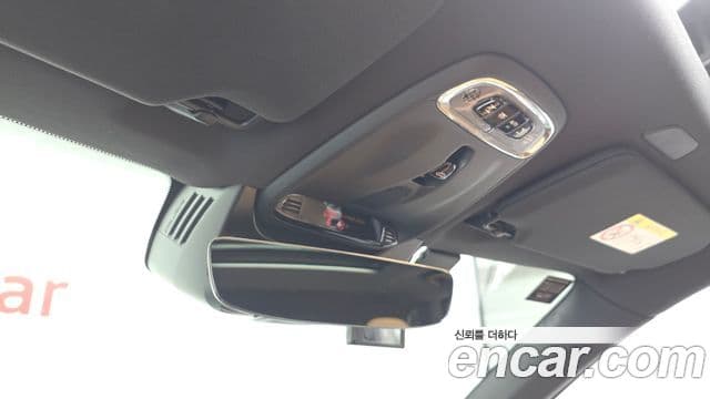 Volvo XC90 2022 — Şəkil 18/20