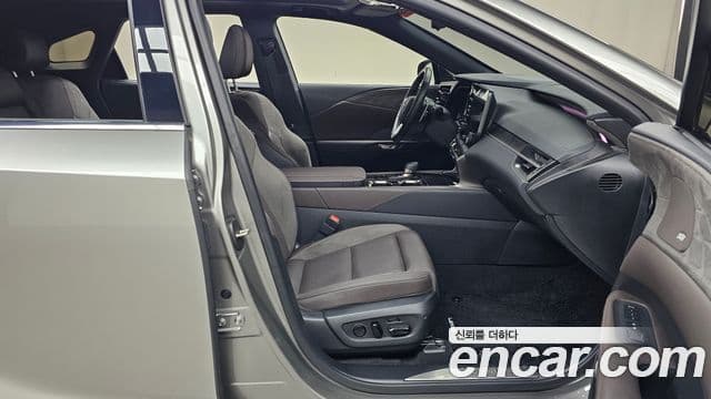 Lexus RX350h 2025 — Şəkil 22/33