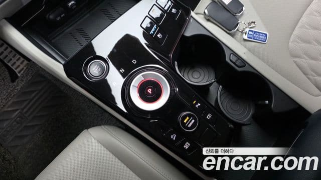 Kia Sportage 2022 — фото 9 из 20