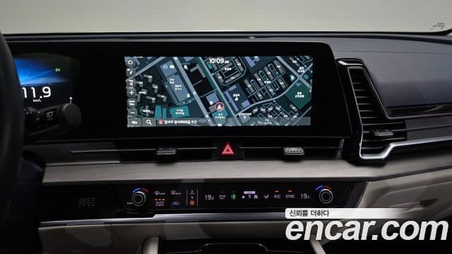 Kia Sportage 2022 — фото 13 из 20