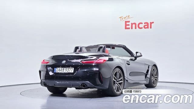 BMW Z4 2023 — Photo 7/20