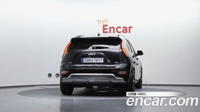Kia Niro 2022 — фото 4 из 20