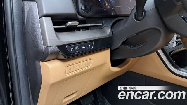 Kia Carnival 2022 — фото 14 из 20