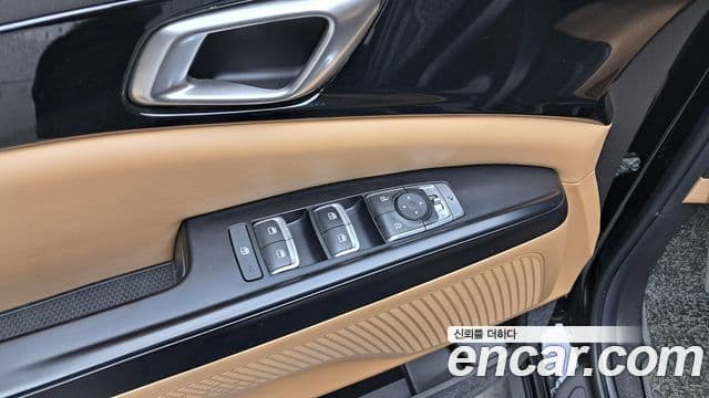 Kia Carnival 2022 — фото 15 из 20