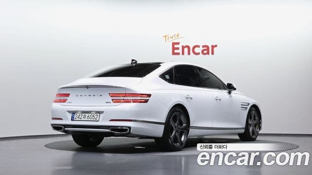 Genesis Electrified G80 2021 — ფოტო 2/20