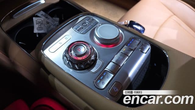 Genesis G90 2023 — Şəkil 13/20