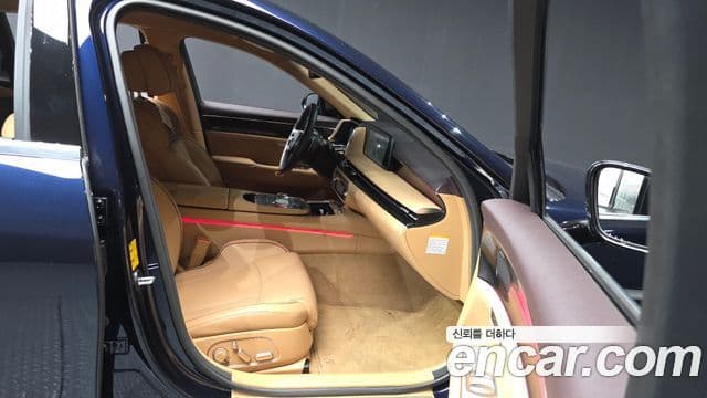 Genesis G90 2023 — Şəkil 11/20