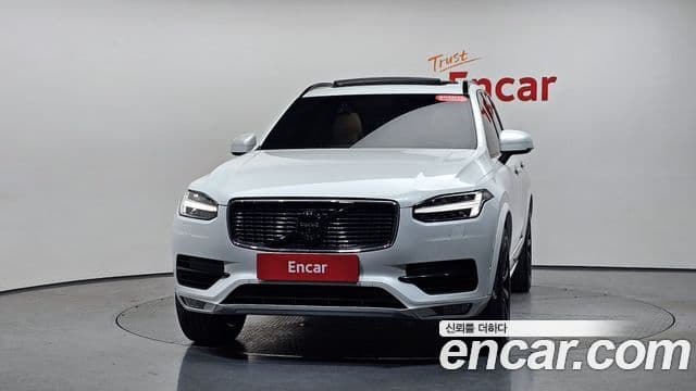 Volvo XC90 2019 — фото 3 из 20