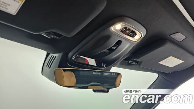 Volvo XC90 2019 — ფოტო 15/20