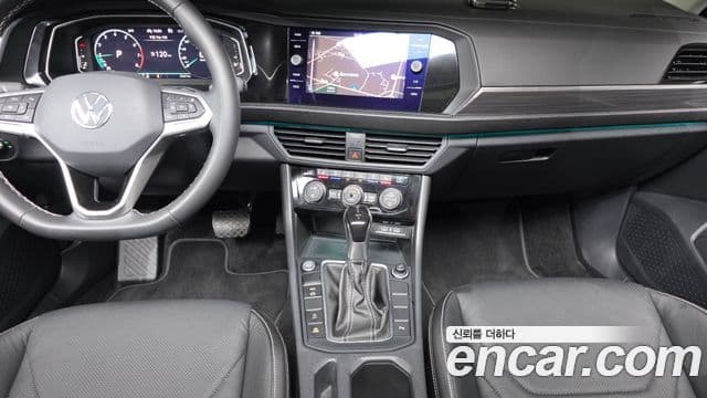 Volkswagen Jetta 2023 — Şəkil 14/20