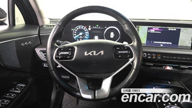 Kia K8 2022 — фото 13 из 20