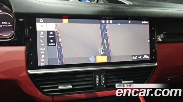 Porsche Cayenne 2020 — ფოტო 16/20